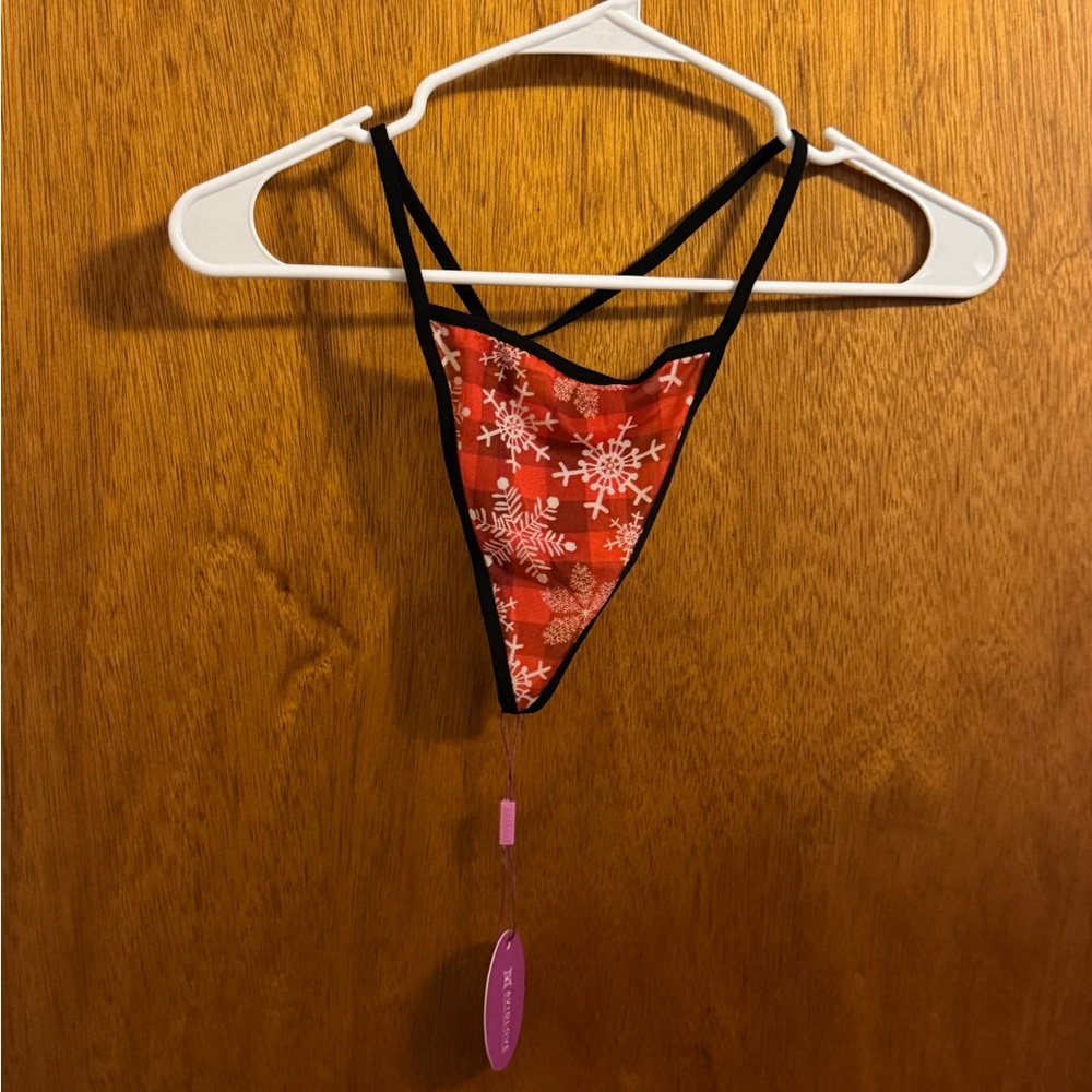 Women's Red Snowflake Print Thong